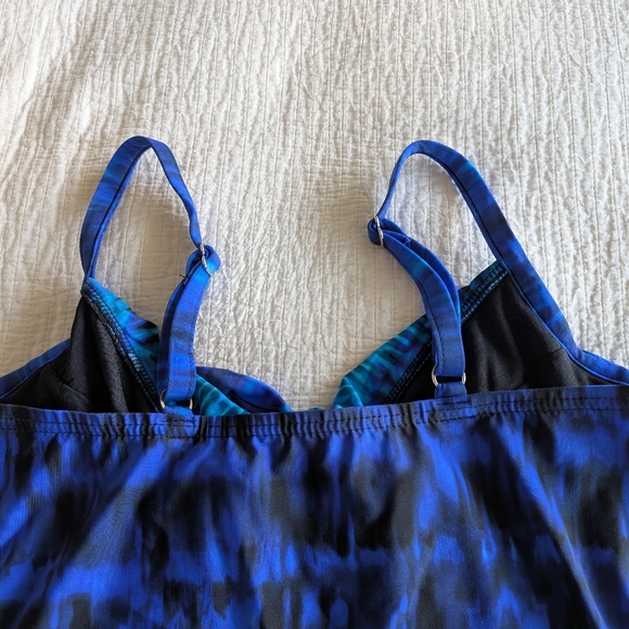 MiracleSuit Bathing Suit - Picture 5 of 5